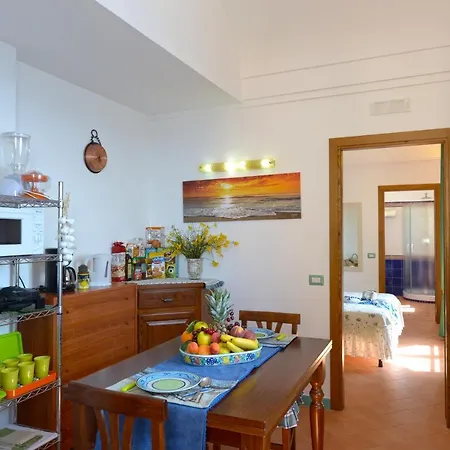 Rosinella Apartment *